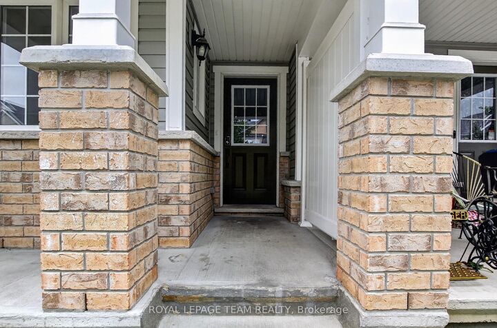 Property Photo:  217 Conifer Creek Circle  ON K2M 0M2 