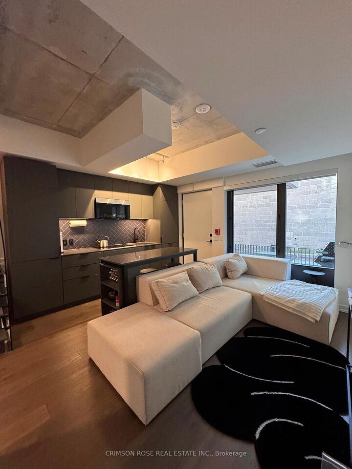 Property Photo:  28 Eastern Avenue Th113  ON M5A 0Y2 