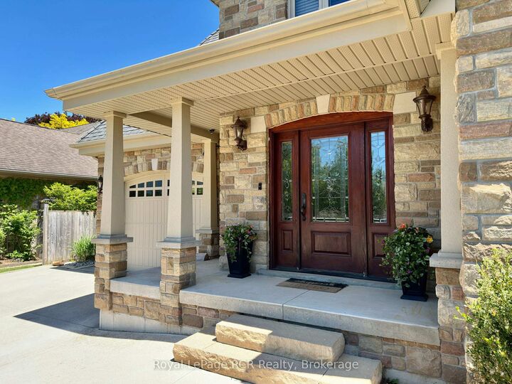 Property Photo:  241 4th Street Crescent  ON N4N 3S9 