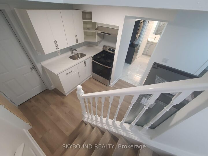 Property Photo:  1830 Gough Avenue Bsmt  ON N5X 4P6 