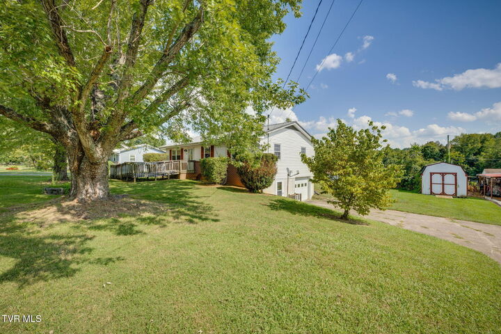 Property Photo:  4325 Newport Highway  TN 37743 