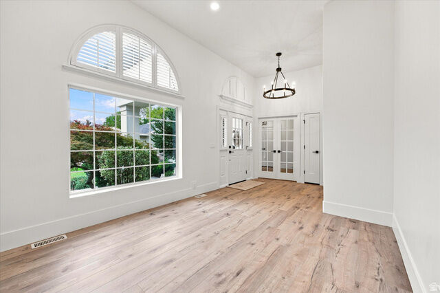 Property Photo:  8921 S Somerton Cir  UT 84093 