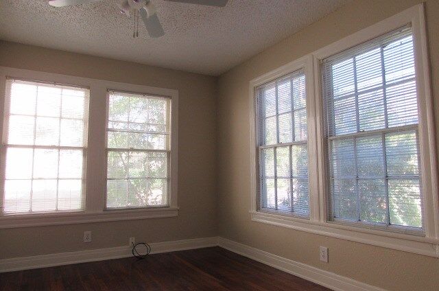 Property Photo: 3511 Windsor Road B TX 78703