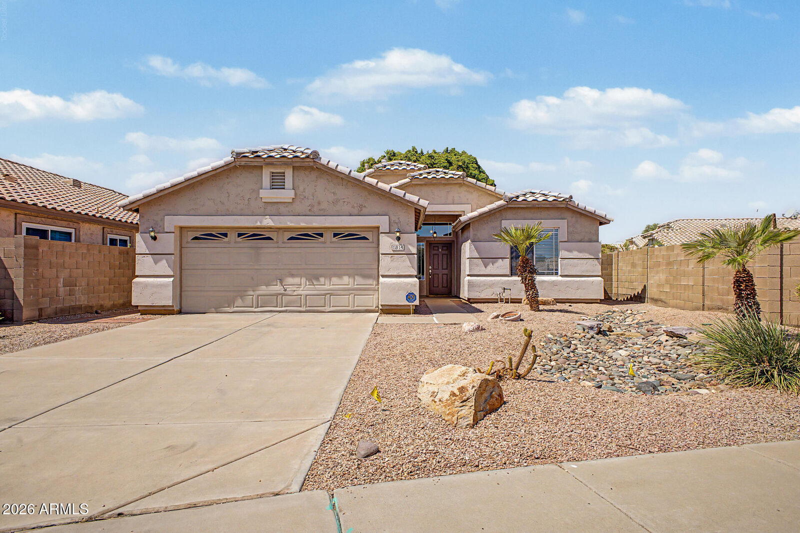 Property Photo: 1814 N 108th Avenue AZ 85392
