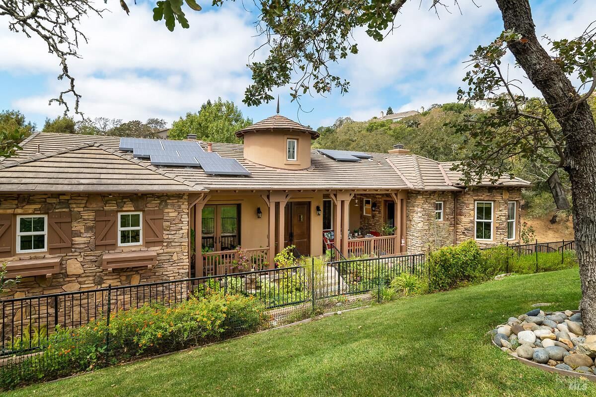 Property Photo:  128 Stonetree Lane  CA 94945 