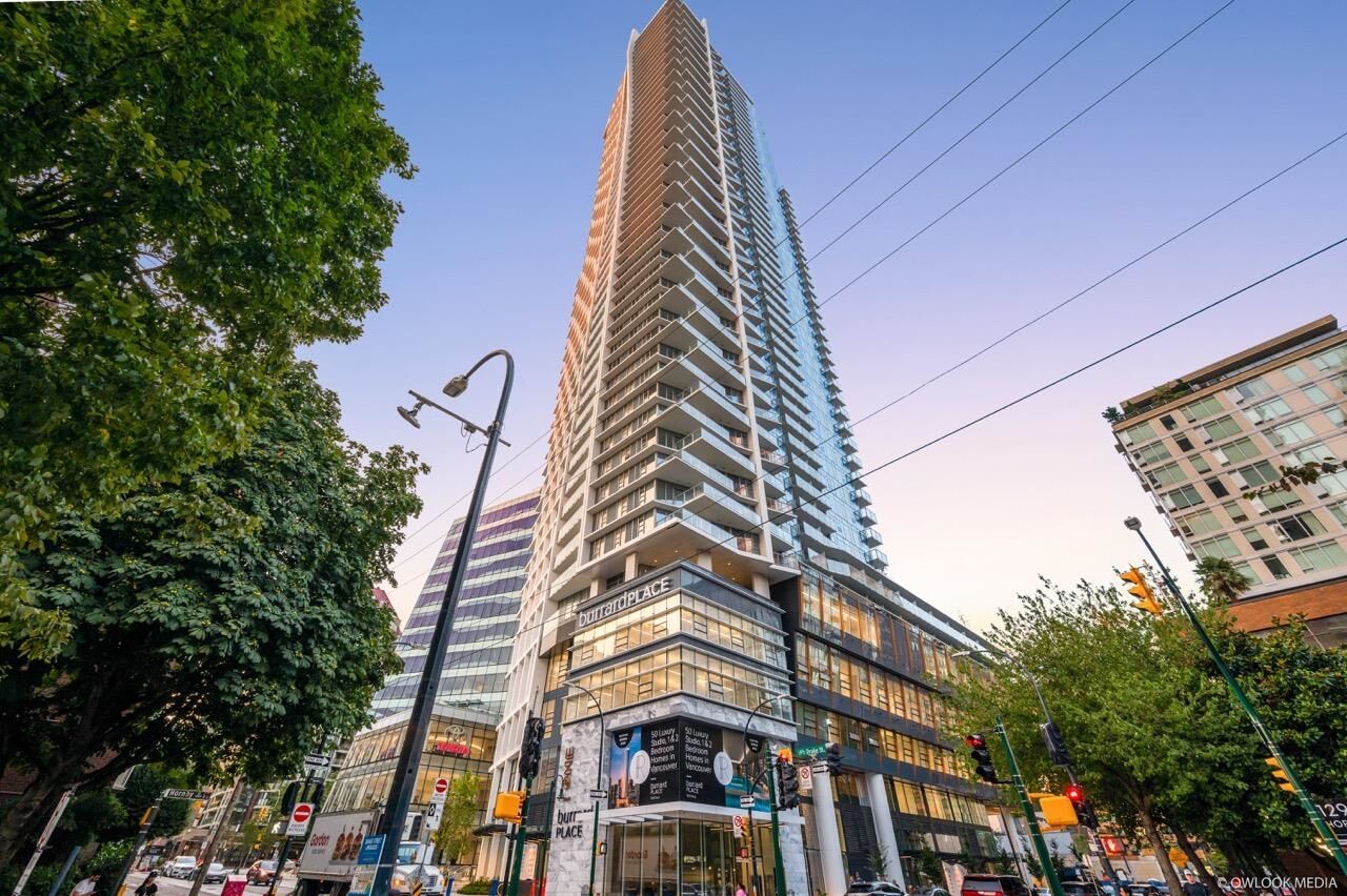 Property Photo:  1289 Hornby Street 3308  BC V6Z 0G7 