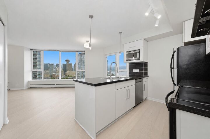 Property Photo:  689 Abbott Street 2901  BC V6B 0J2 