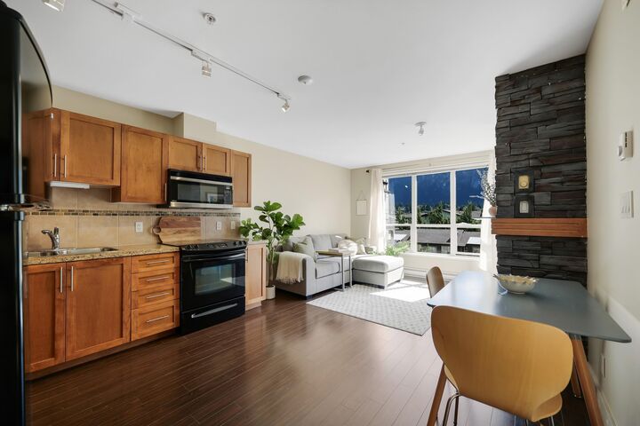 Property Photo:  1211 Village Green Way 504  BC V8B 0R7 