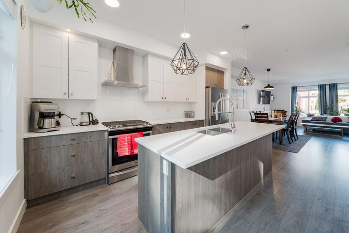 Property Photo:  24108 104 Avenue 66  BC V2W 0J5 