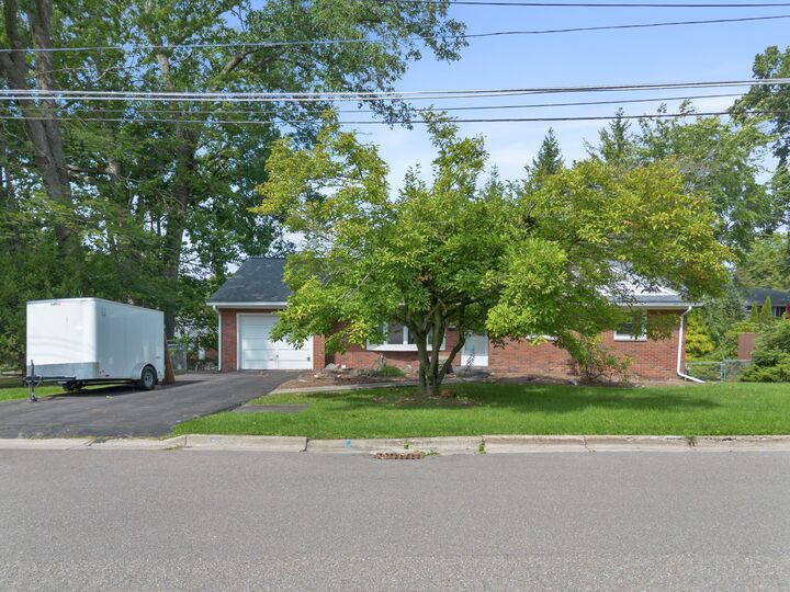 Property Photo:  905 Beechwood Ln  NY 13850 