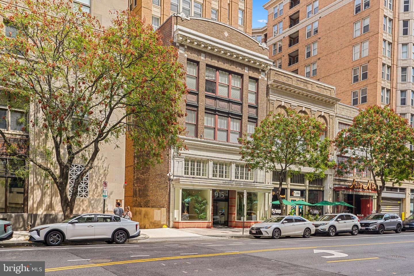 Property Photo: 915 E Street NW 1202 DC 20004