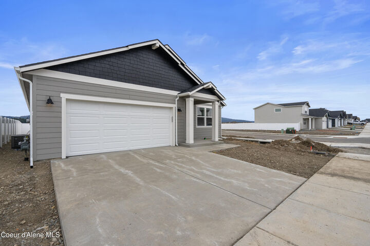 Property Photo:  2628 N Andromeda St  ID 83854 