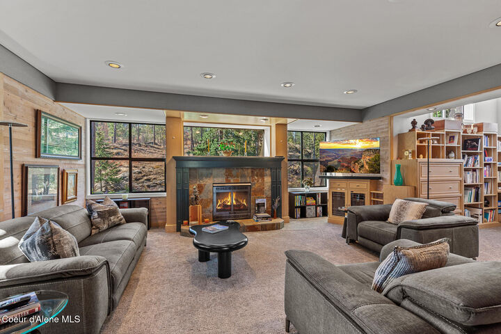 Property Photo:  355 S Hidden Cove Rd  ID 83814 