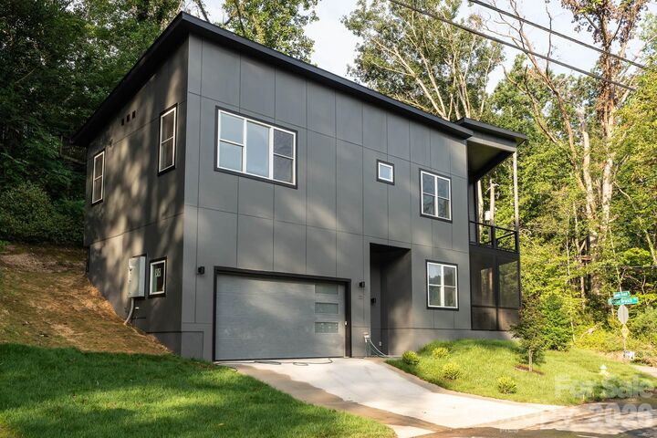 Property Photo:  33 Spooks Branch Road  NC 28804 