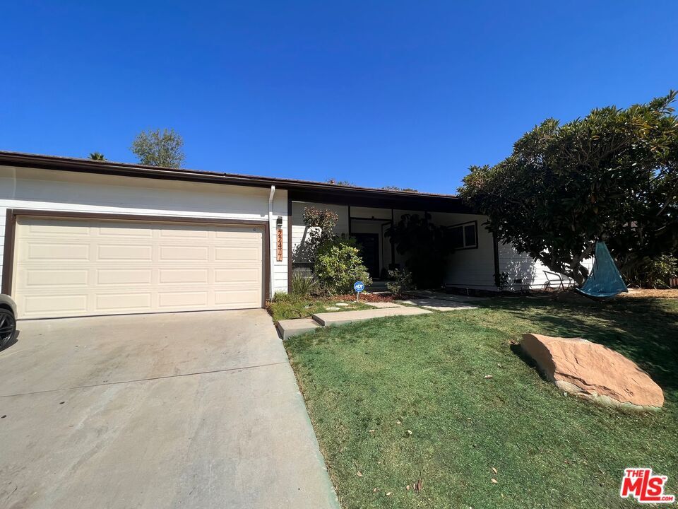 Property Photo: 22477 Liberty Bell Rd CA 91302