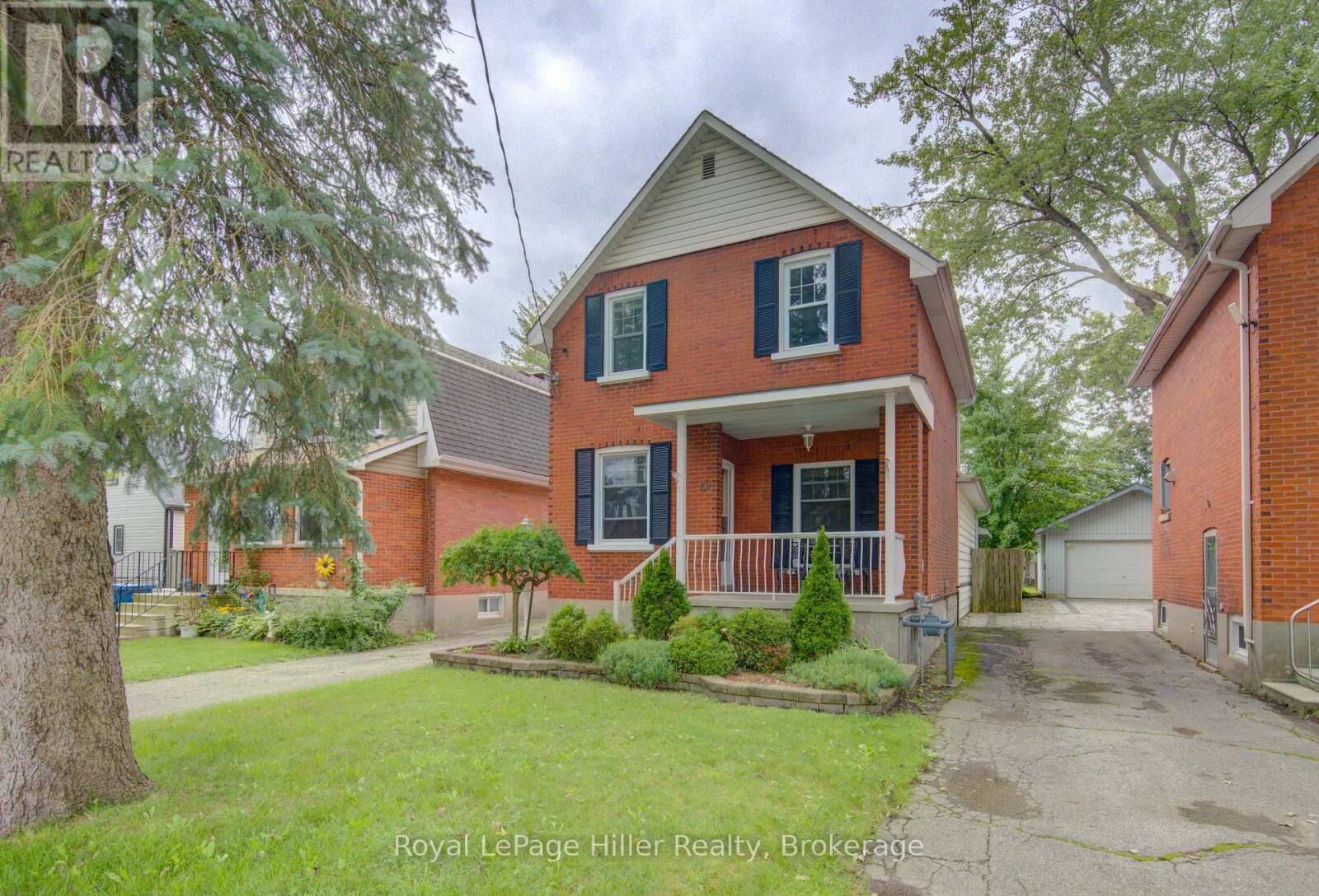 Property Photo:  69 Cherry Street  ON N5A 2E9 