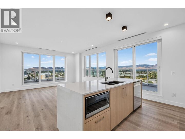 Property Photo:  3300 Lakeshore Road 1303  BC V1W 0J9 