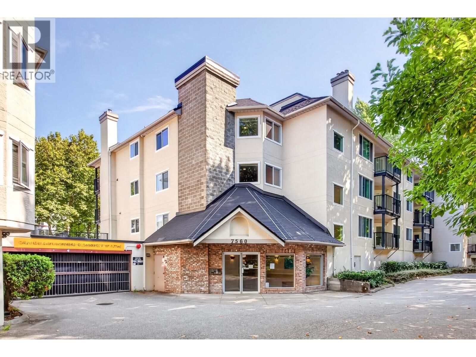 Property Photo: 7560 Moffatt Road 104 BC V6Y 1X8