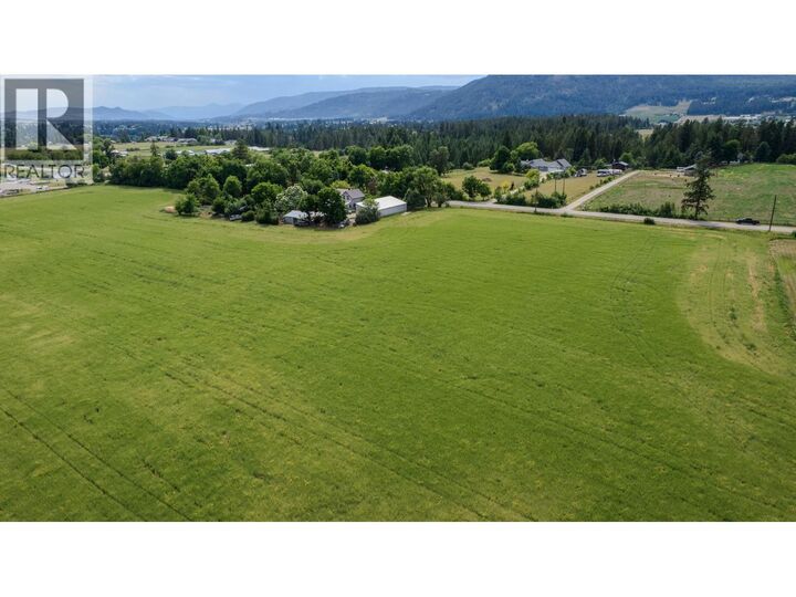 Photo de la propriété:  0000 Highland Park Road  BC V0E 1B4 