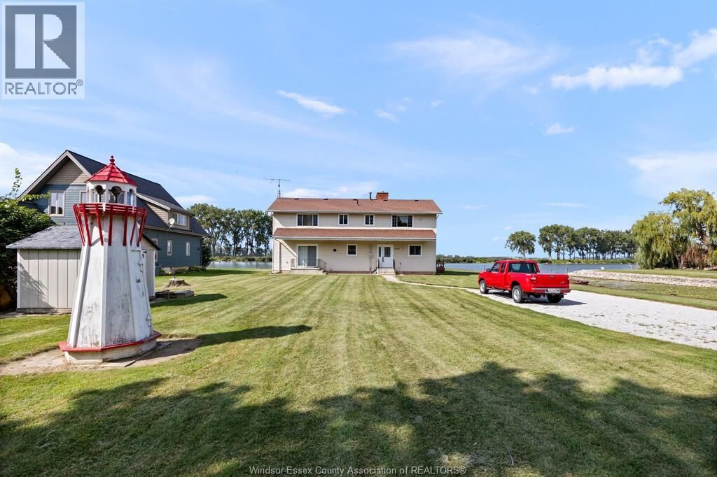 Property Photo:  21240 Dockside  ON N0P 1L0 