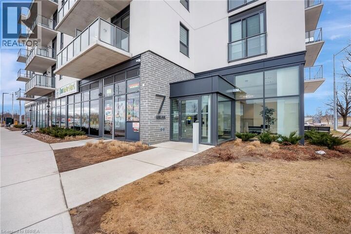 Property Photo:  7 Erie Avenue 813  ON N3S 0K5 
