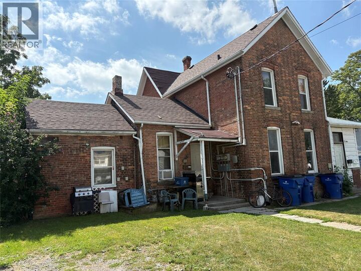 Property Photo:  50 Lorne Avenue  ON N7M 1R9 