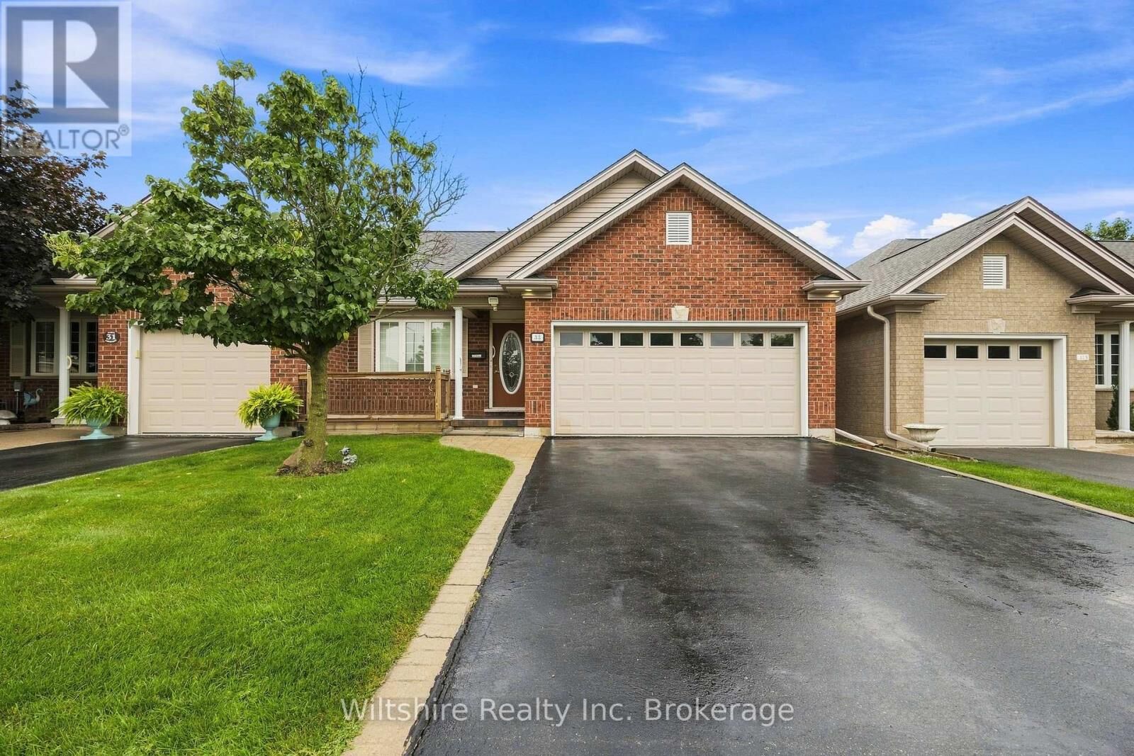 Property Photo:  33 Fairs Crescent  ON N4G 5W2 