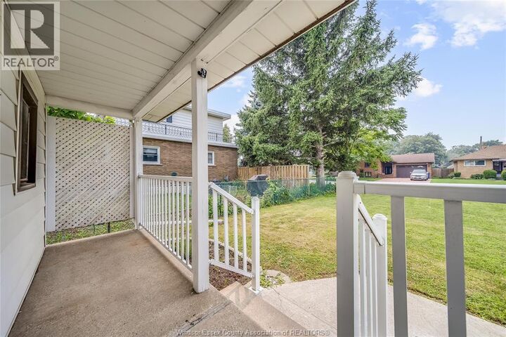 Property Photo:  2628 Meighen Road  ON N8W 4C5 
