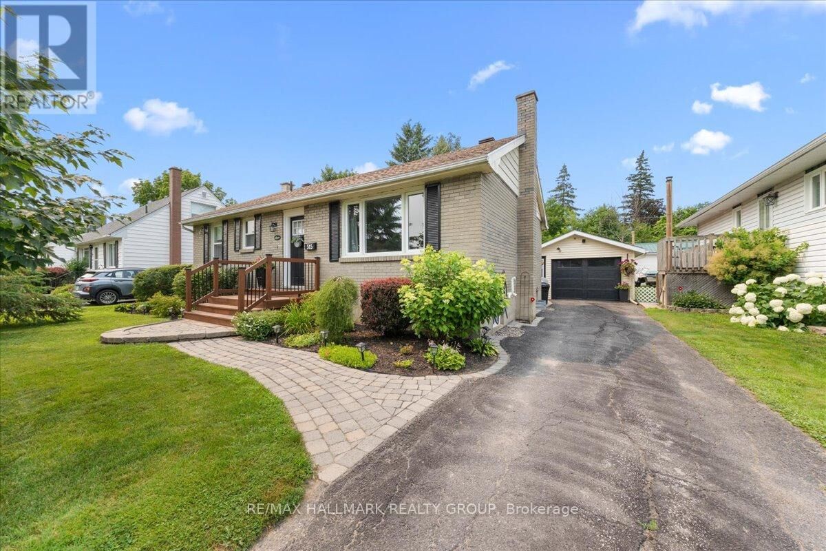 Property Photo: 515 Clothier Street East ON K0G 1J0