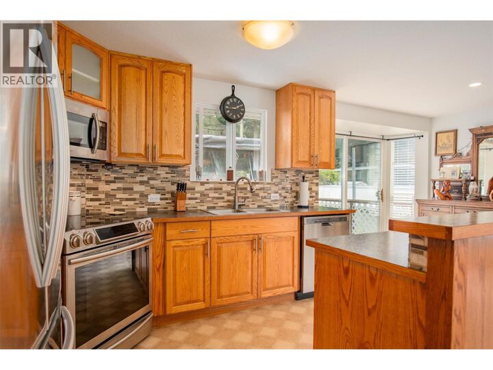 Property Photo:  1664 Maida Road  BC V0H 1E3 