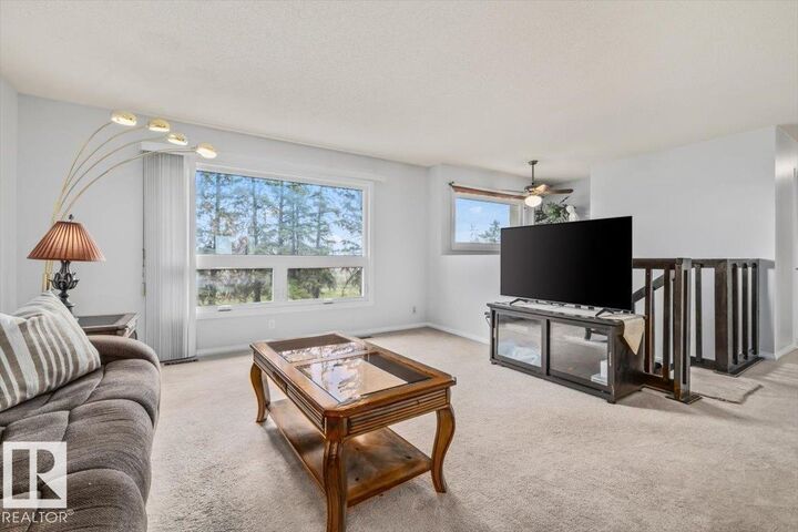 Property Photo:  540013 Range Road 173  AB T0B 2B0 