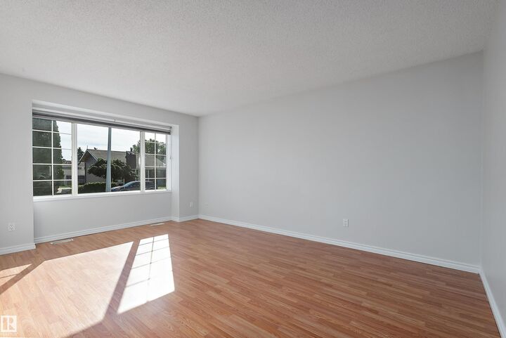 Property Photo:  134 Cameron Crescent  AB T9A 3H5 