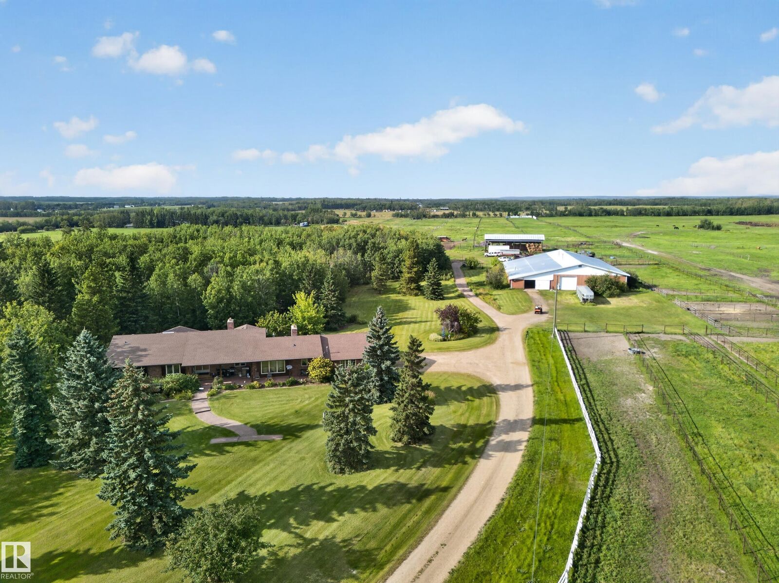 Property Photo: 22066 Twp Road 522 AB T8E 1G2