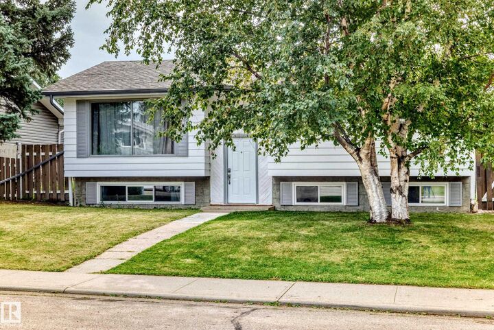 Property Photo:  11007 37 Avenue NW  AB T6J 0G8 
