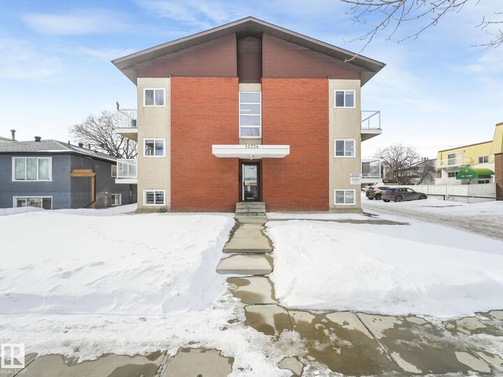 Property Photo:  10724 115 Street NW 9  AB T5H 3K9 