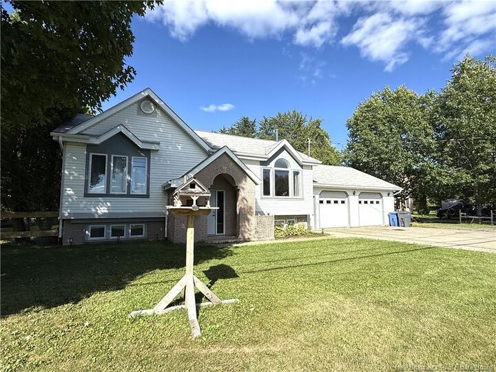 Property Photo:  29 Beech Glen Road  NB E7H 1H9 