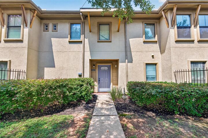 Property Photo:  3410 St Emanuel Street  TX 77004 