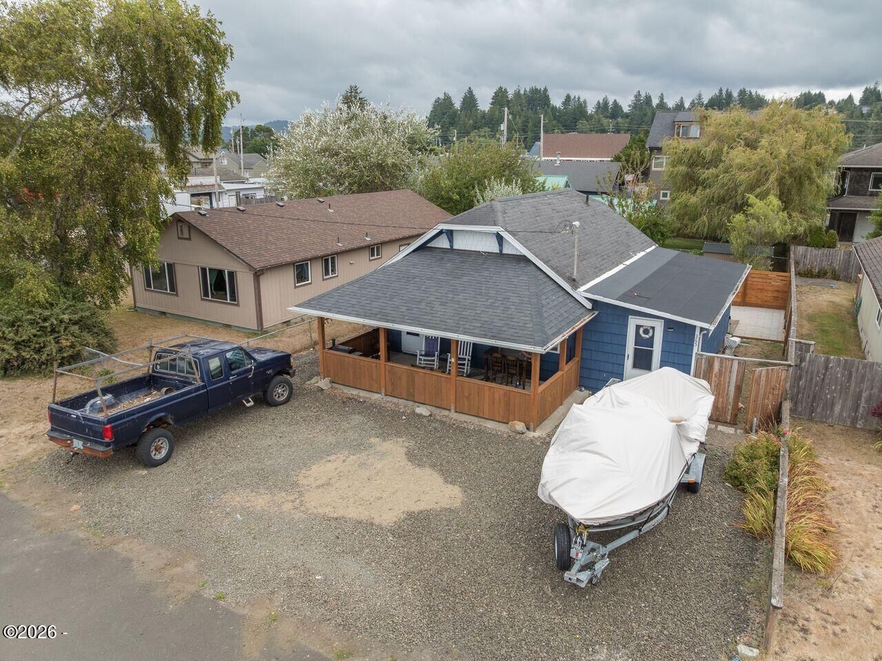 Property Photo: 365 NW Cedar Street OR 97394