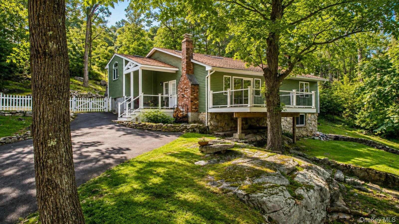 Property Photo:  31 Pleasant Road  NY 10537 