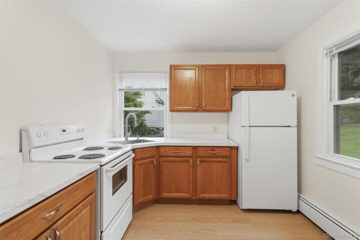 Property Photo:  342 Stanley Avenue 2  NY 10543 