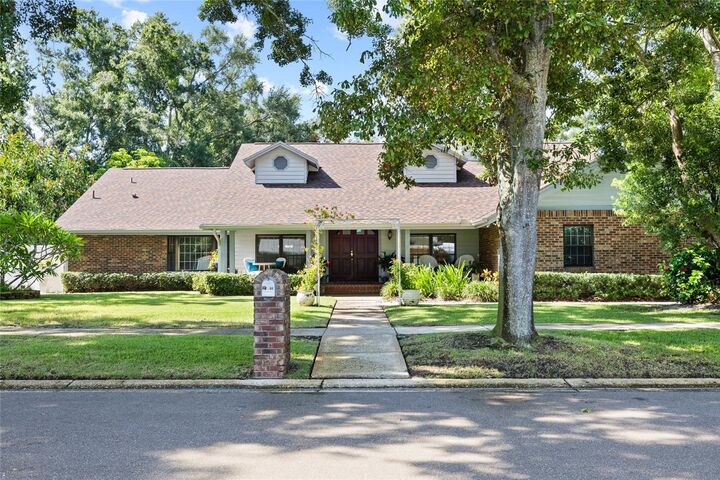 Property Photo:  2707 Westchester Drive N  FL 33761 
