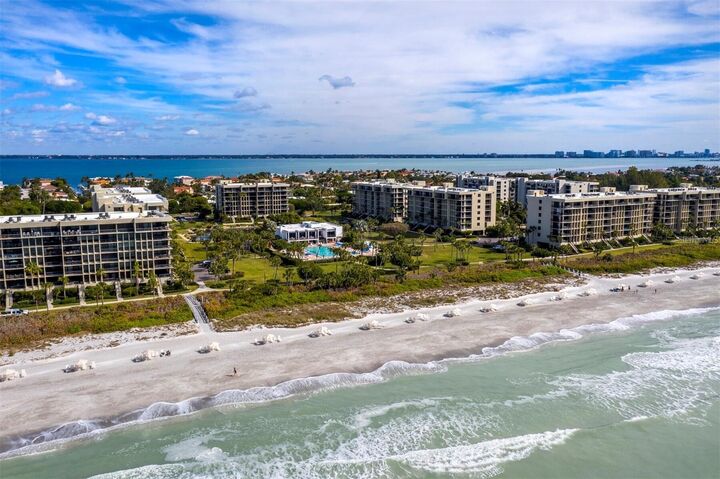 Property Photo: 1075 Gulf Of Mexico Drive 205 FL 34228