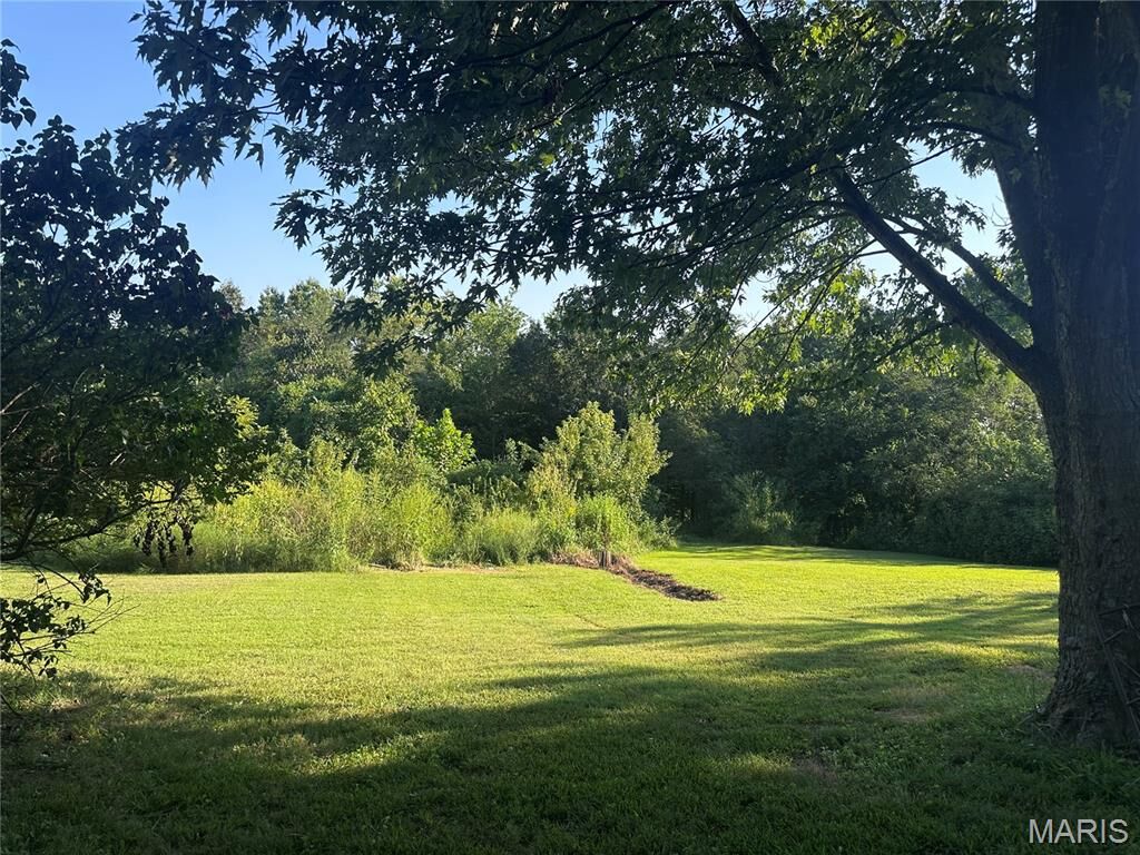 Property Photo:  781 County Road 472  MO 63769 