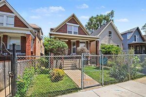 Property Photo: 6621 S Oakley Avenue IL 60636