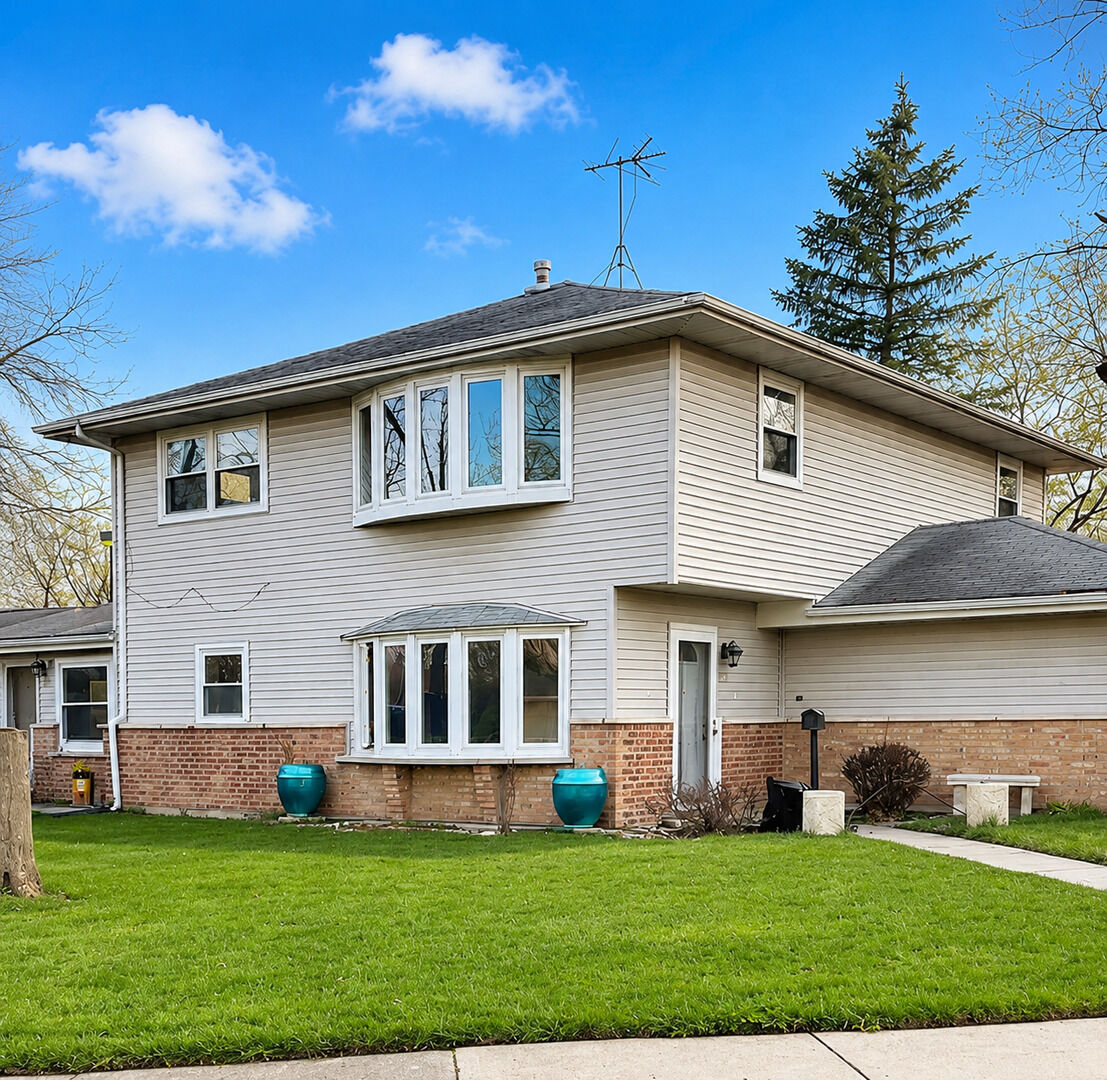 Property Photo:  127 Nashua Street  IL 60466 