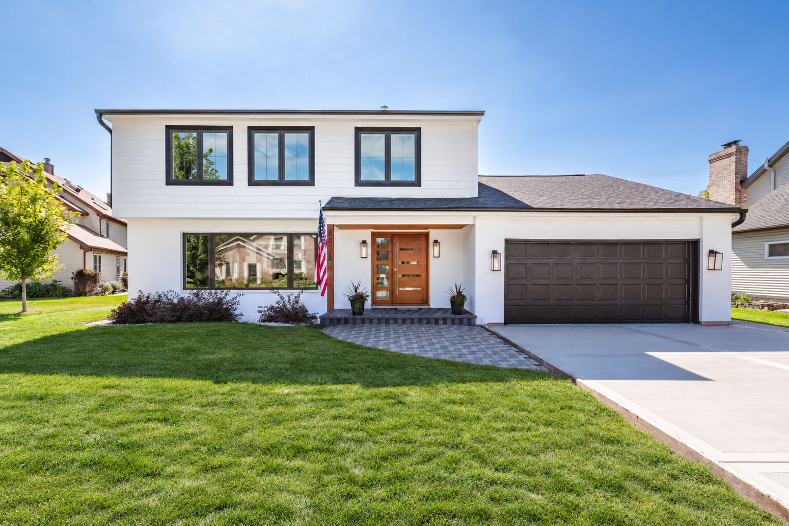 Property Photo:  