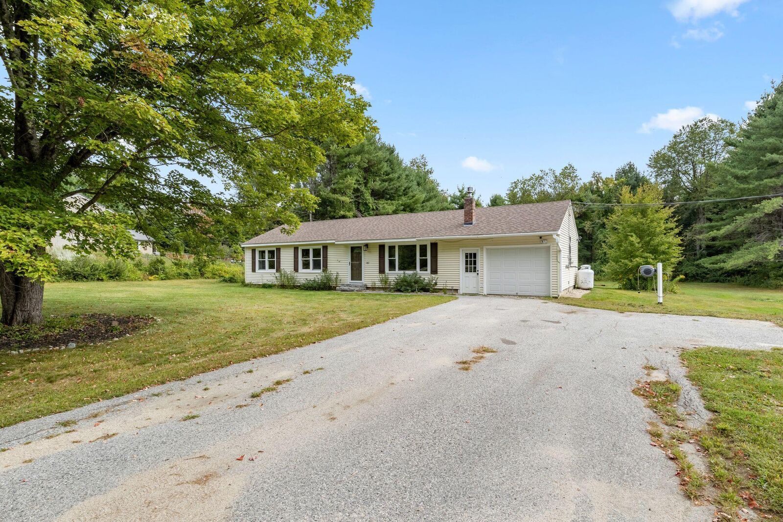 Property Photo: 163 New Settlement Road ME 04041