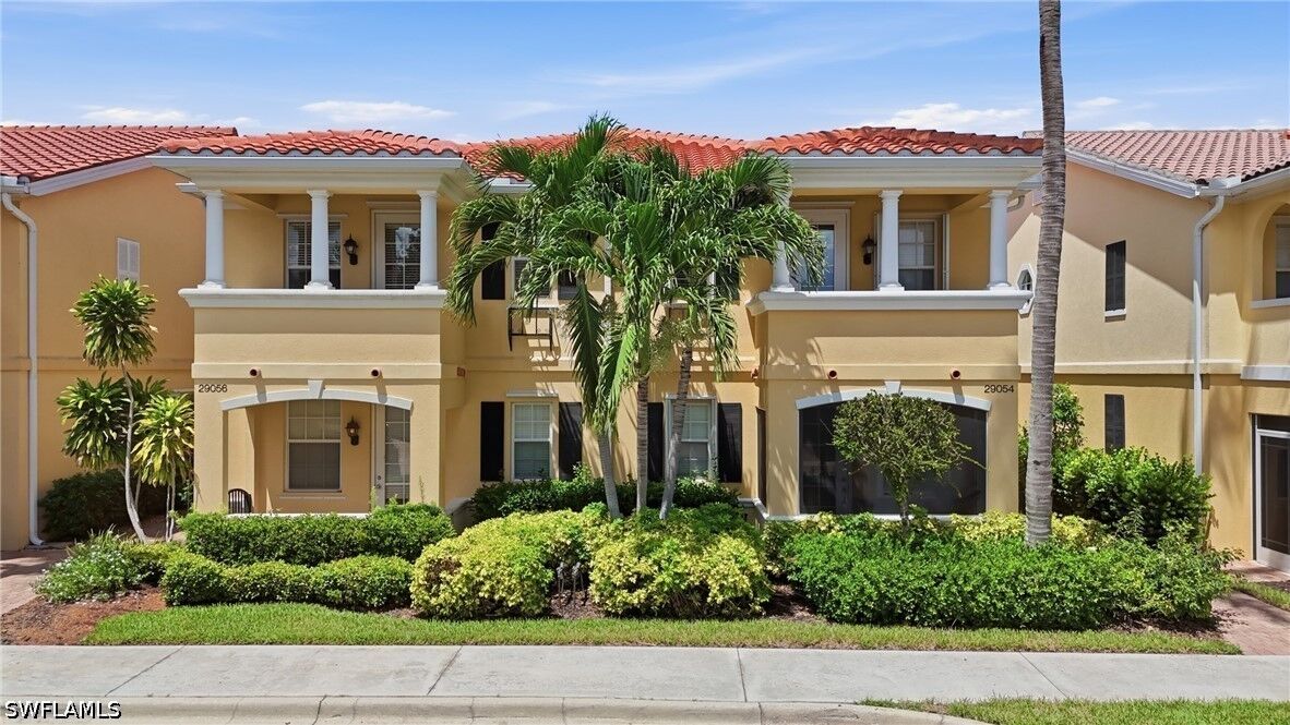 Property Photo:  29054 Alessandria Circle  FL 34135 