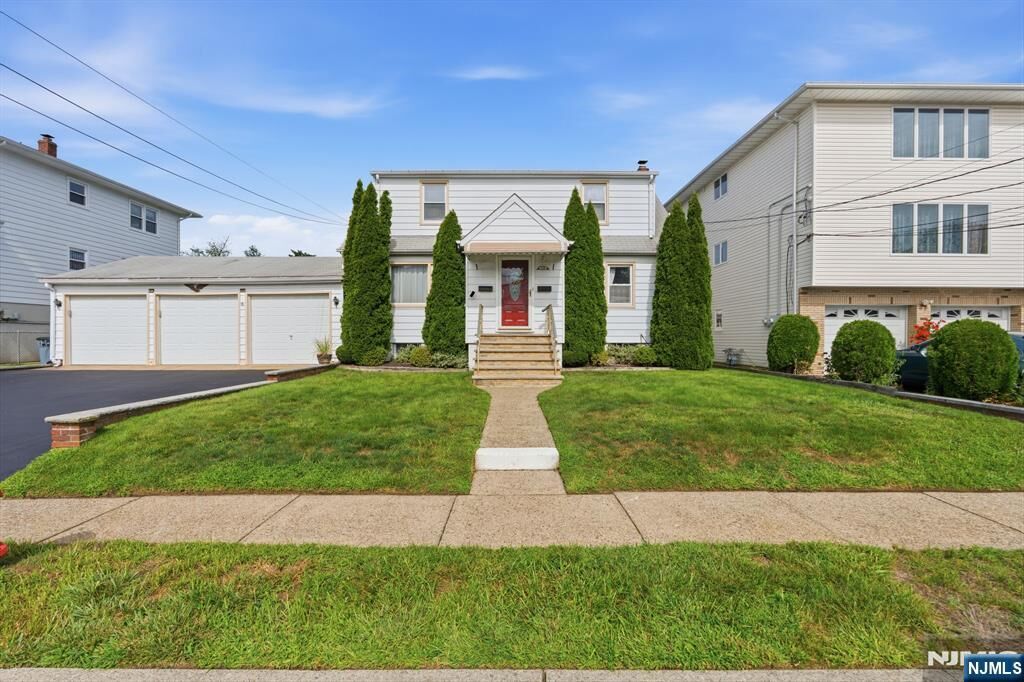 Property Photo:  120 Campbell Avenue  NJ 07013 