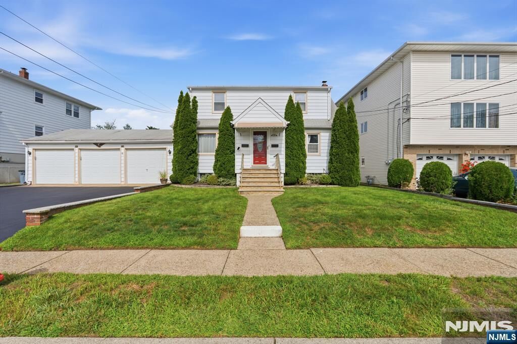 Property Photo:  120 Campbell Avenue  NJ 07013 